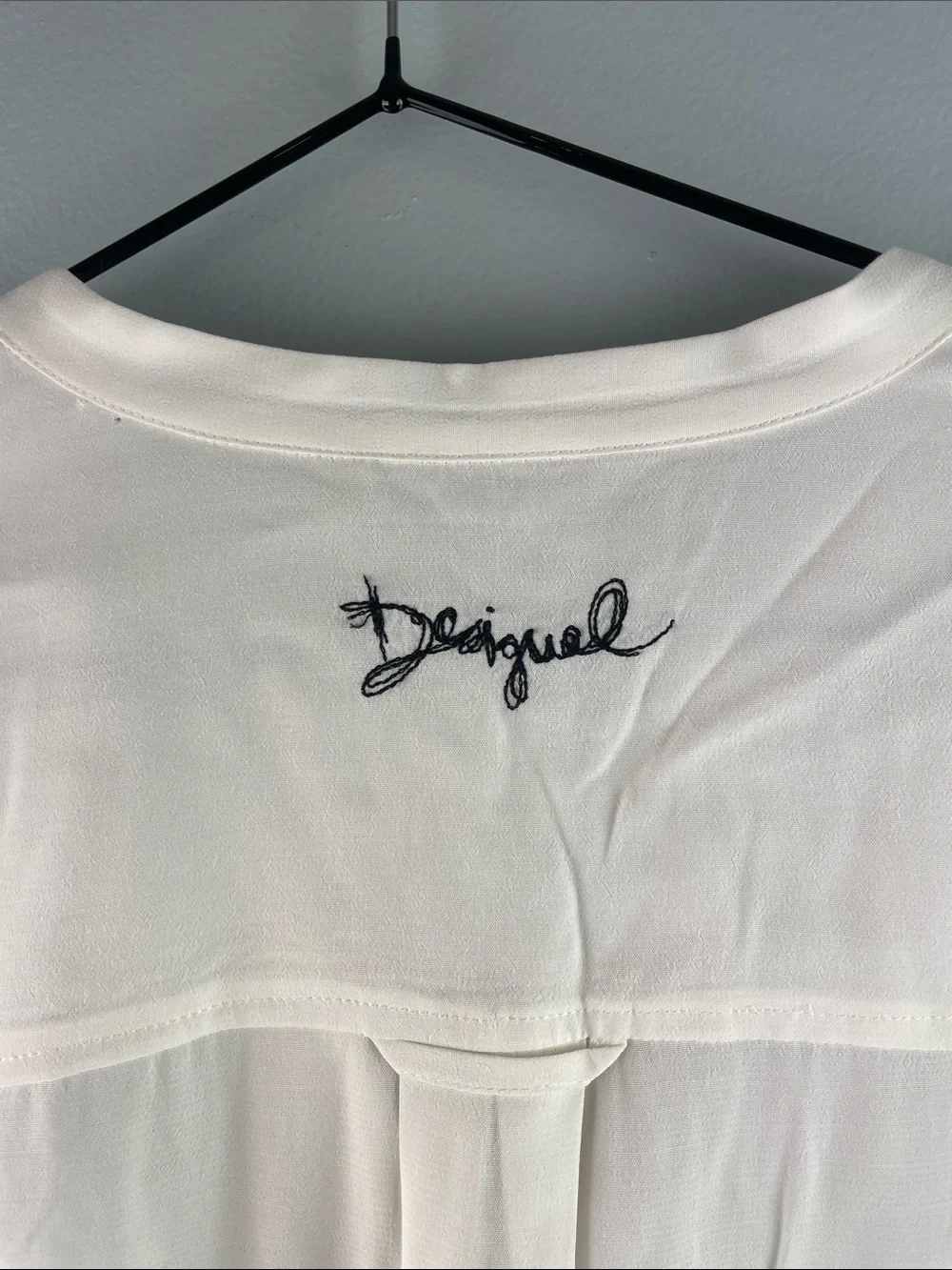 NWT Desigual Button-Up Blouse Size L - Picture 13 of 14
